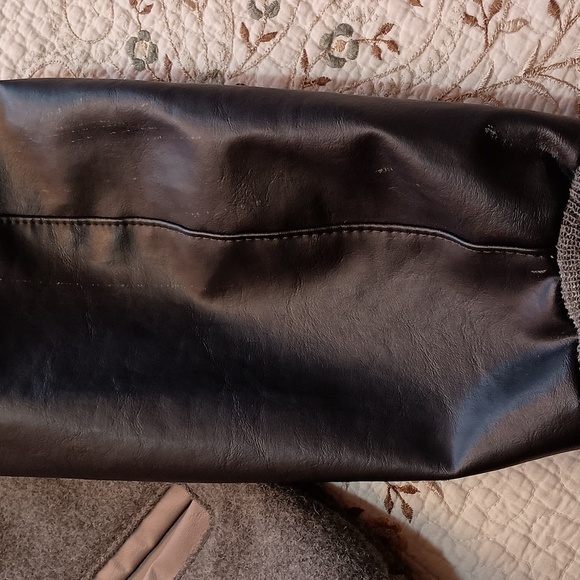 DeLong Varsity Men's Grey Wool Blend and Faux Leather Jacket - Picture 11 of 11